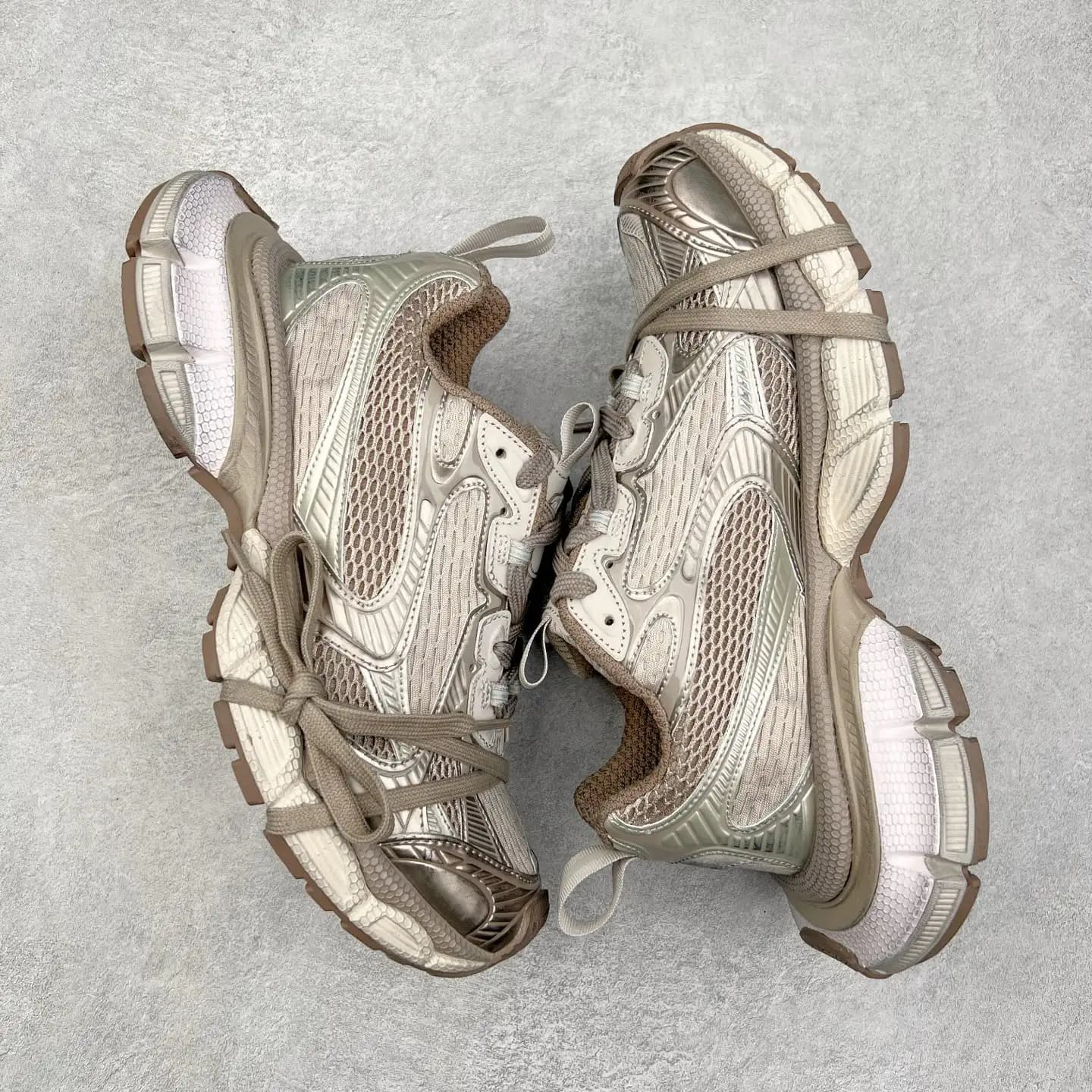 Balenciaga 3XL Sneakers - Image 3