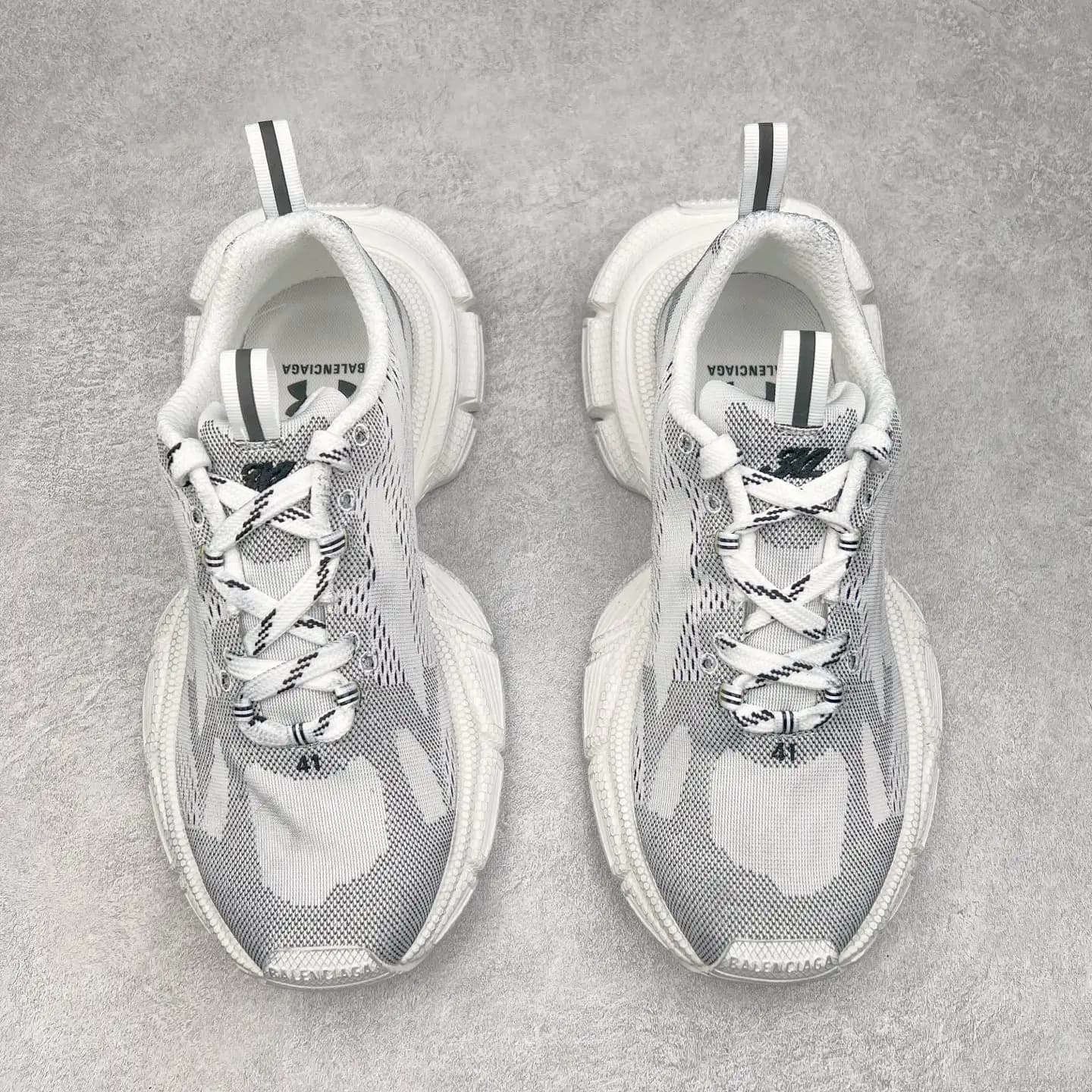 Balenciaga 3XL Sneakers - Image 4