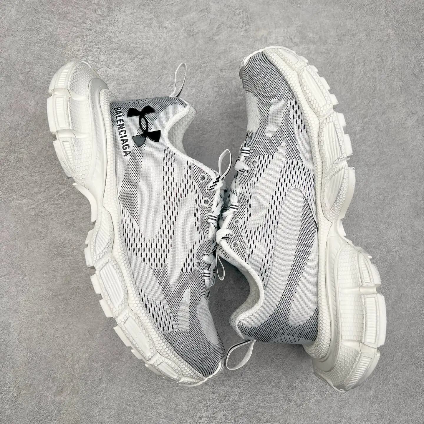 Balenciaga 3XL Sneakers - Image 5