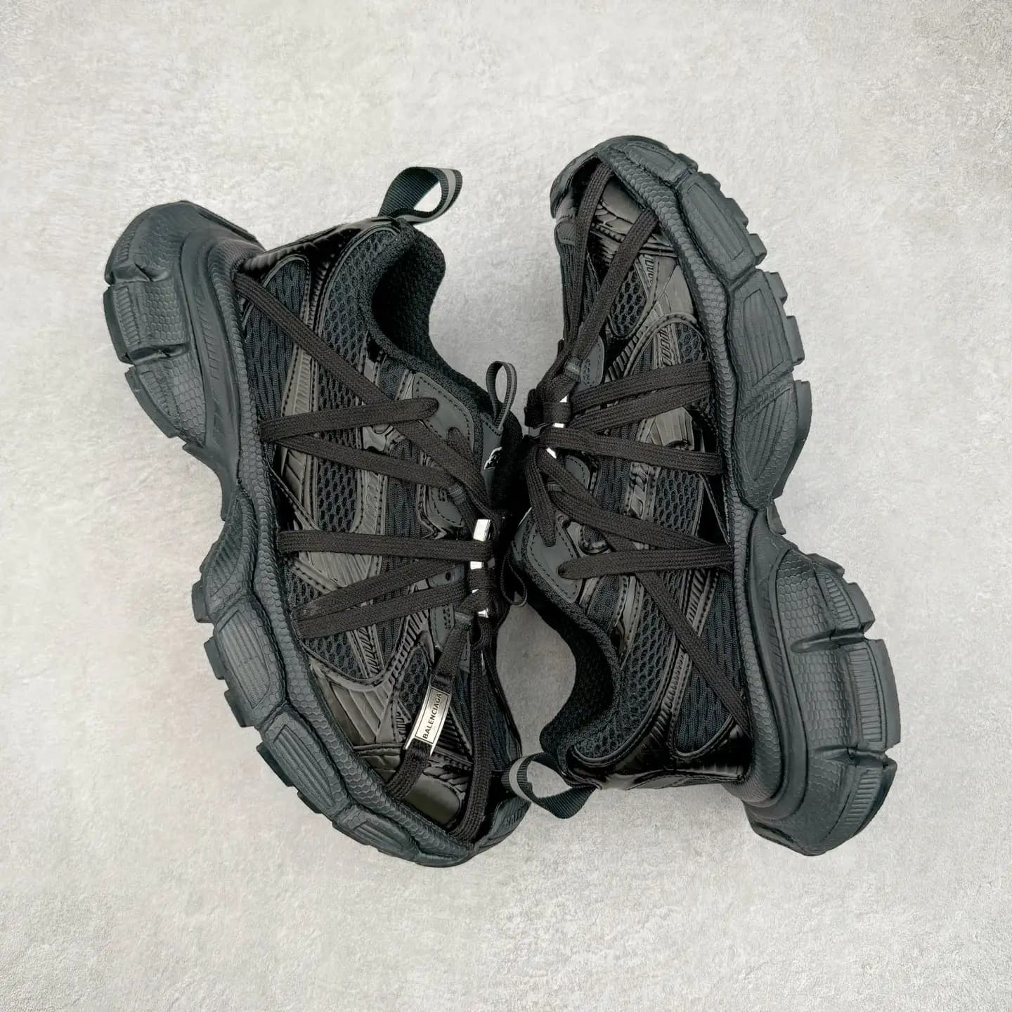 Balenciaga 3XL Sneakers - Image 4
