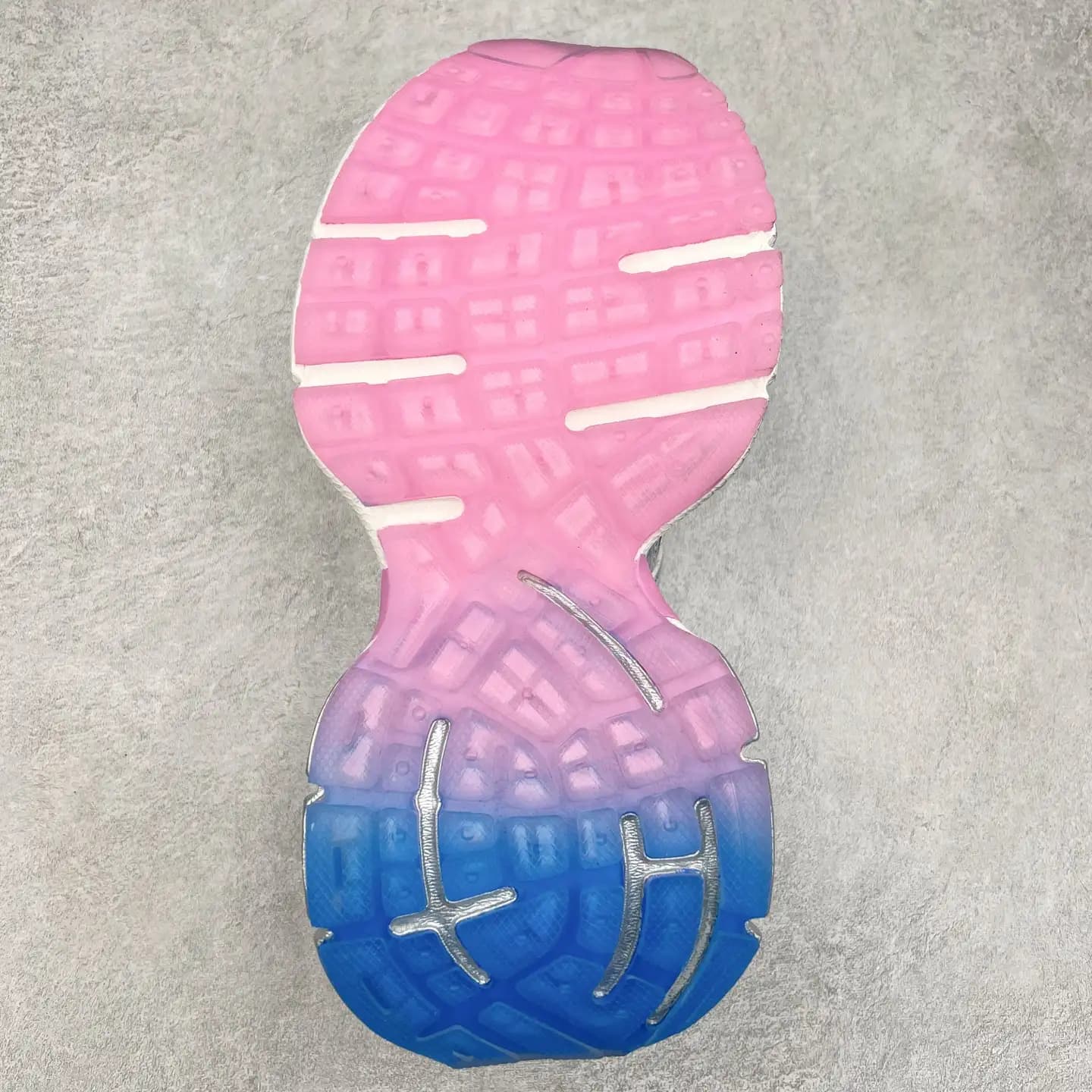 Balenciaga 3XL Sneakers - Image 2