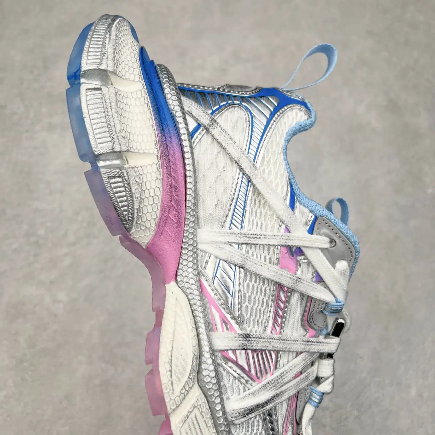 Balenciaga 3XL Sneakers - Image 4