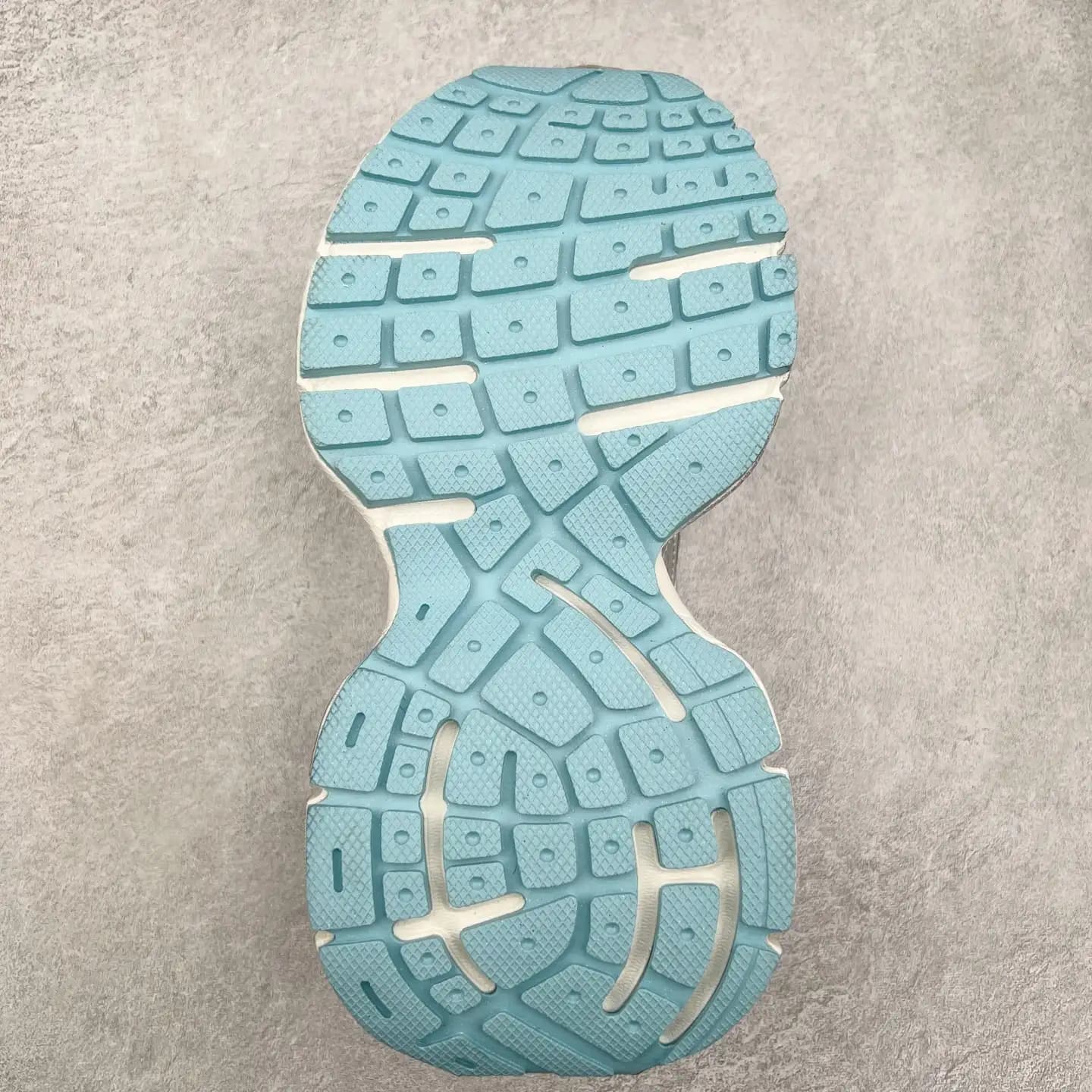 Balenciaga 3XL Sneakers - Image 9
