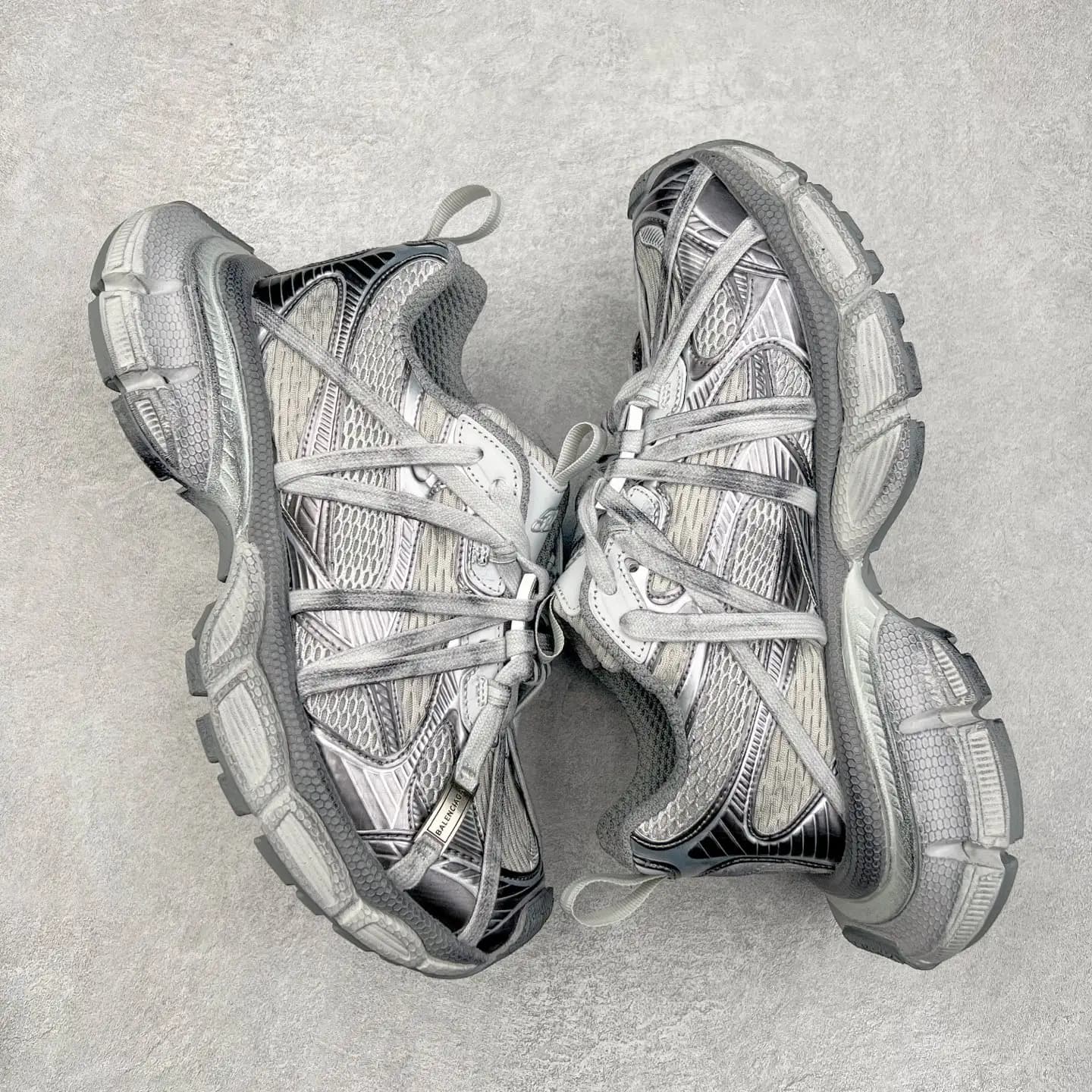 Balenciaga 3XL Sneakers - Image 5