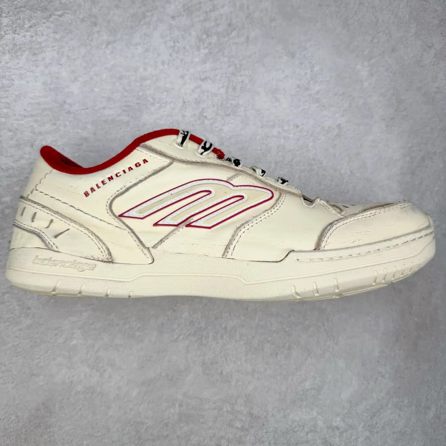 Balenciaga Hamptons Worn-Out Sneakers