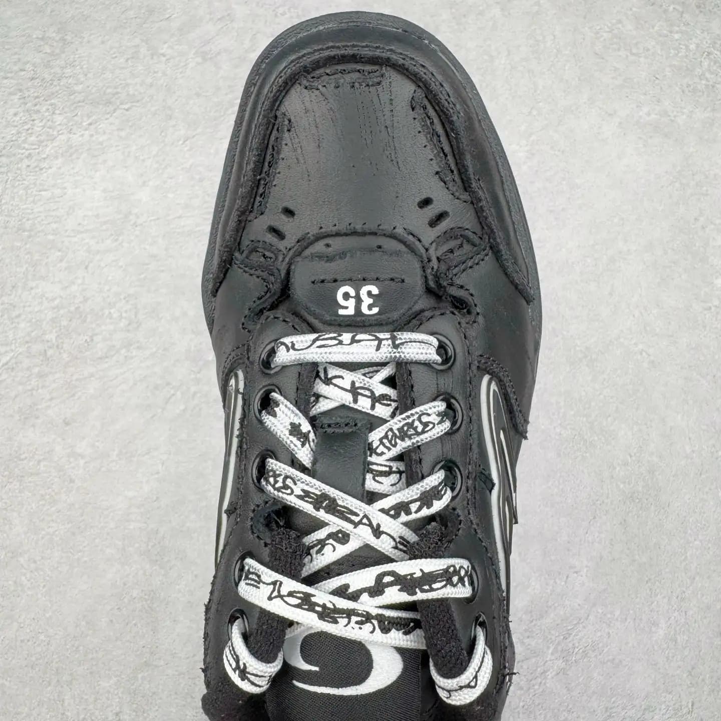 Balenciaga Hamptons Worn-Out Sneakers - Image 10
