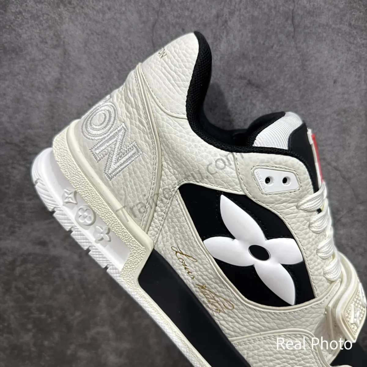 Trainer Velcro Sneaker - Image 7