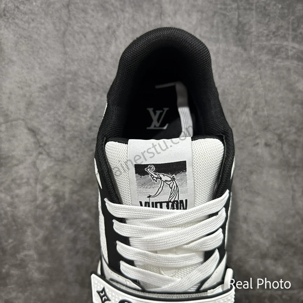 Trainer Velcro Sneaker - Image 2