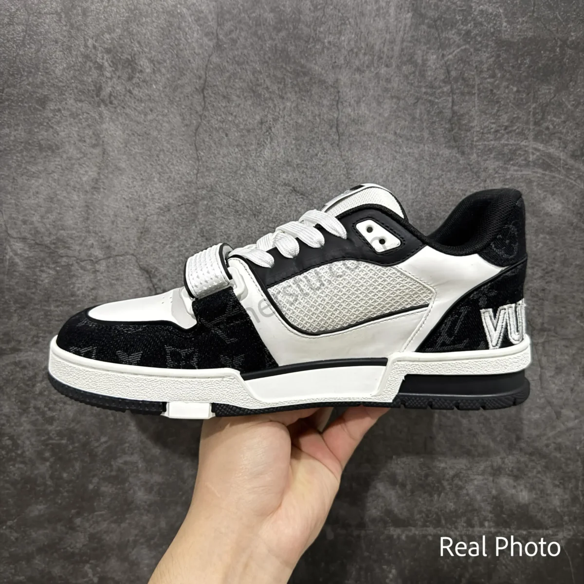 Trainer Velcro Sneaker - Image 6