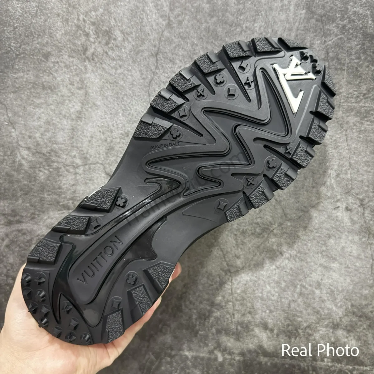 Tatic Sneaker - Image 9