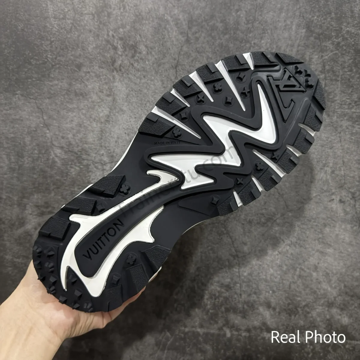 Tatic Sneaker - Image 8