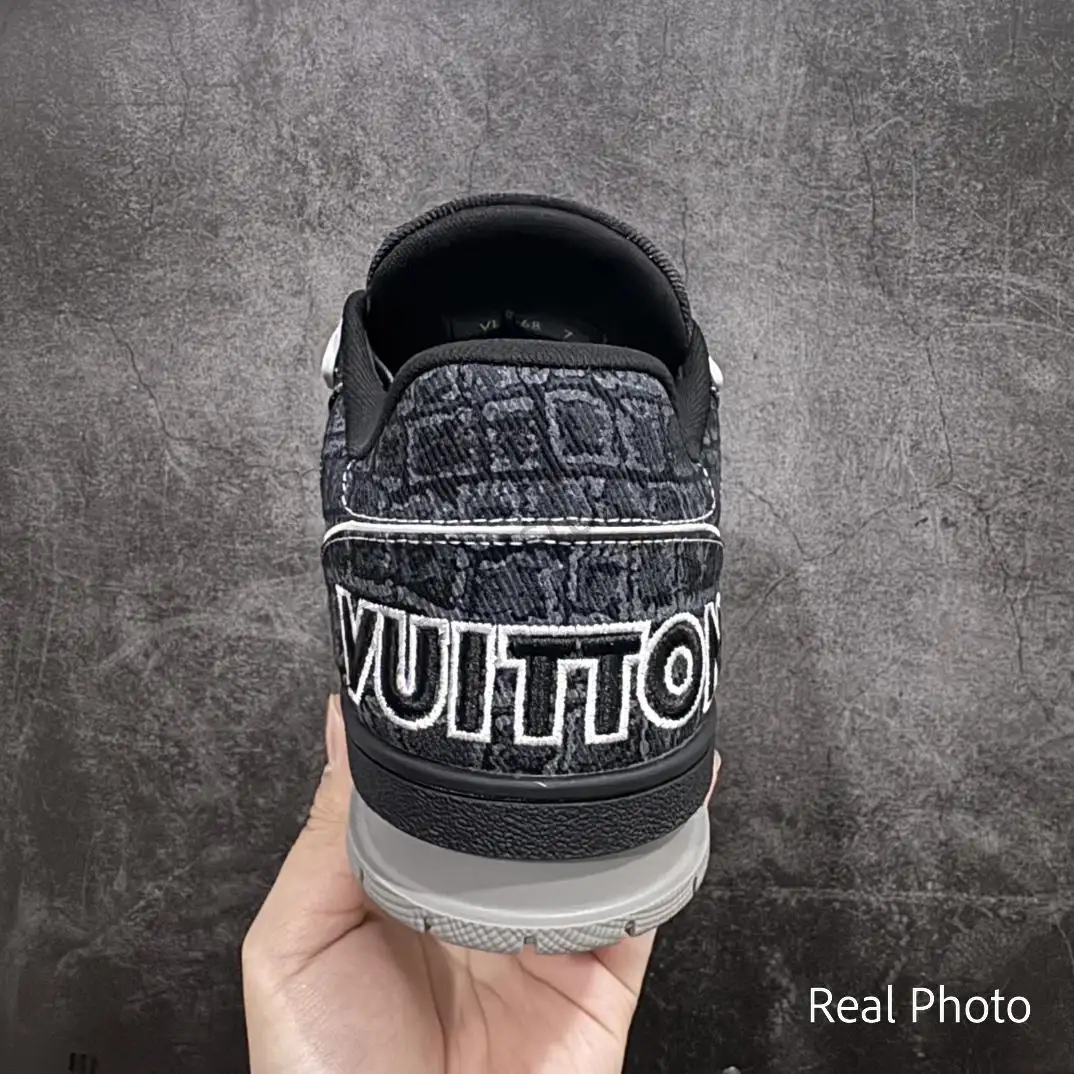 Trainer Velcro Sneaker - Image 7