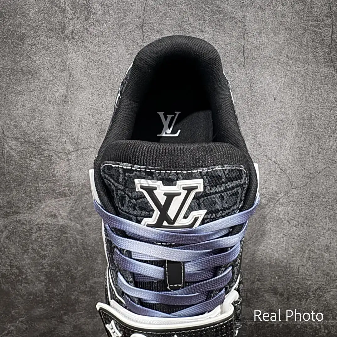 Trainer Velcro Sneaker - Image 8