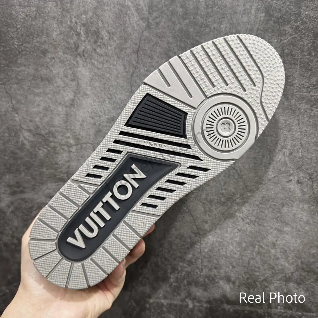 Trainer Velcro Sneaker - Image 9