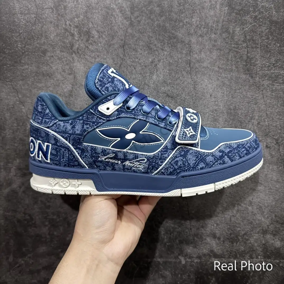 Trainer Velcro Sneaker - Image 1