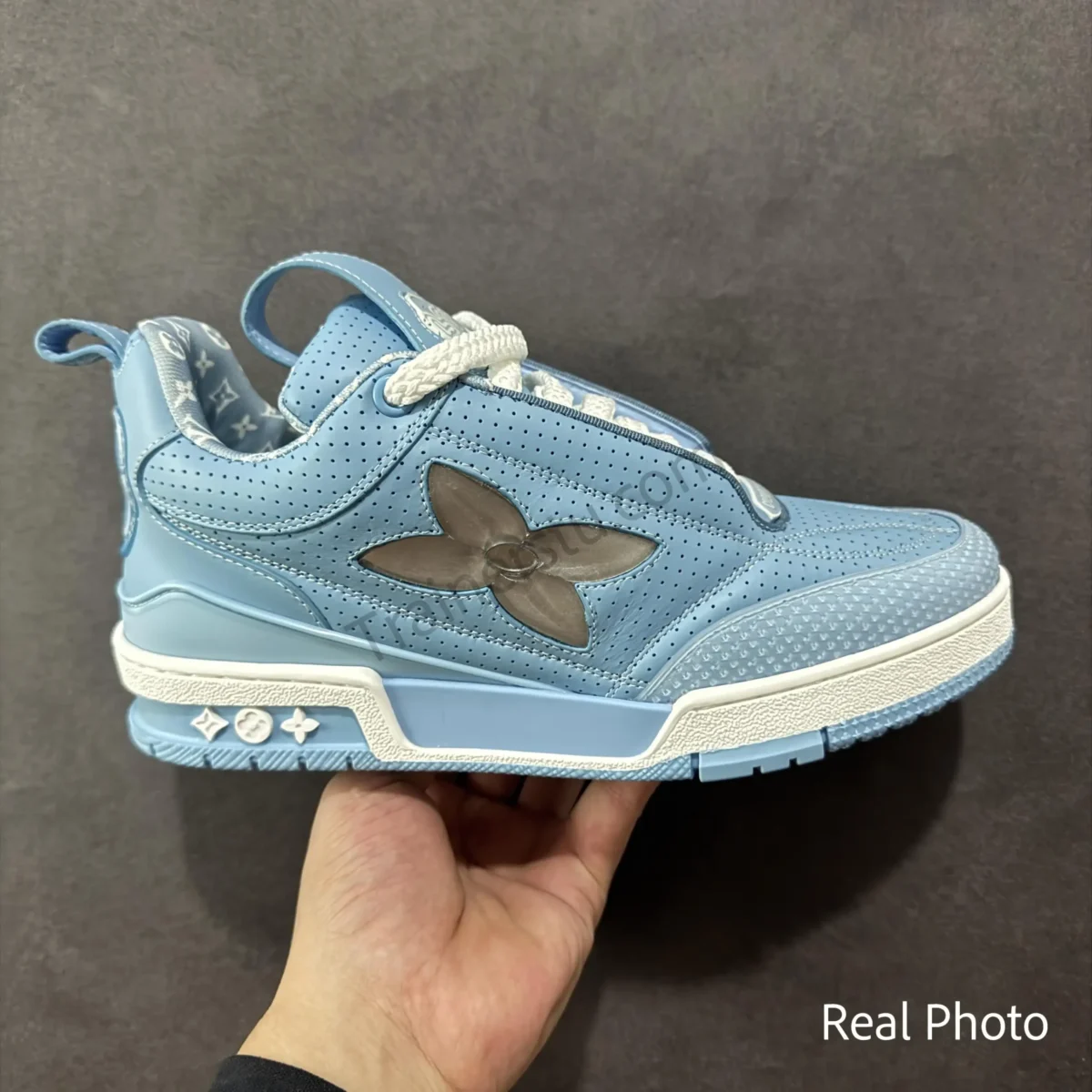 Skate Sneaker - Image 1
