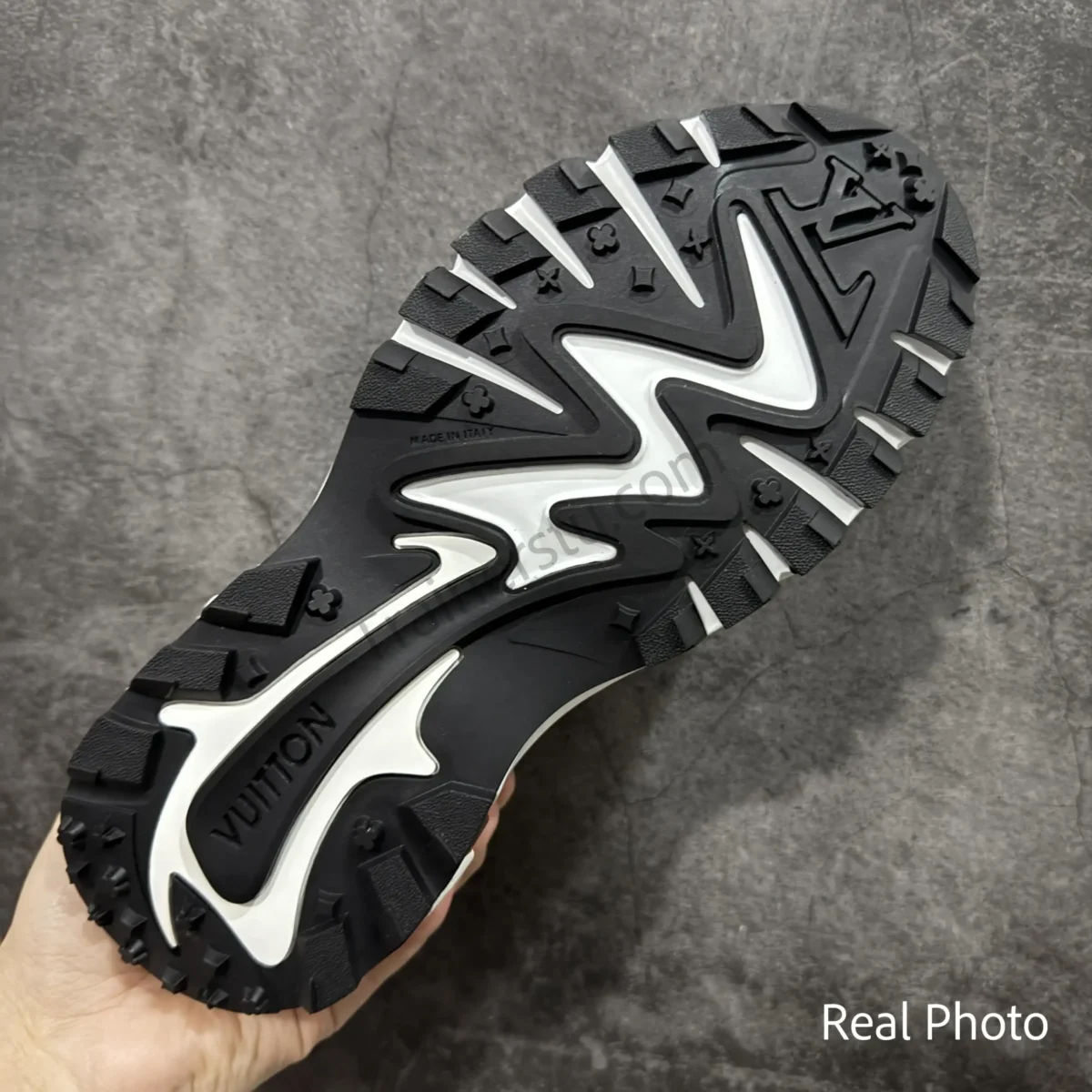 Tatic Sneaker - Image 8