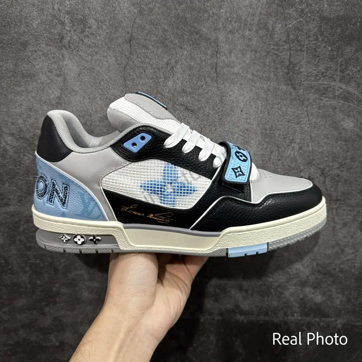 Trainer Velcro Sneaker - Image 1