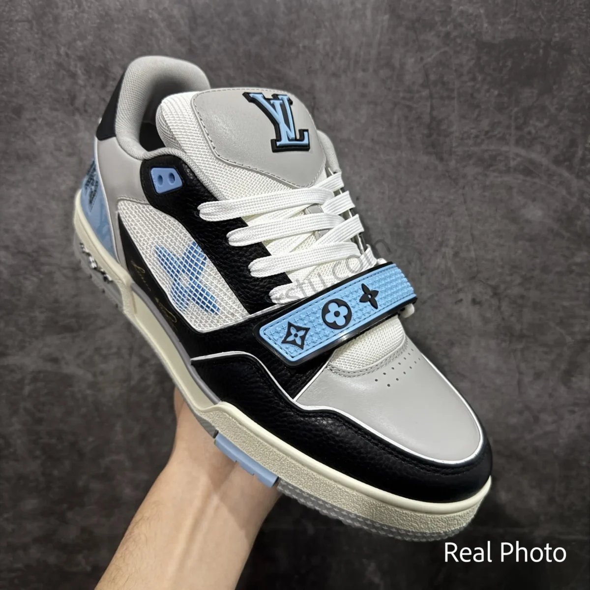 Trainer Velcro Sneaker - Image 3