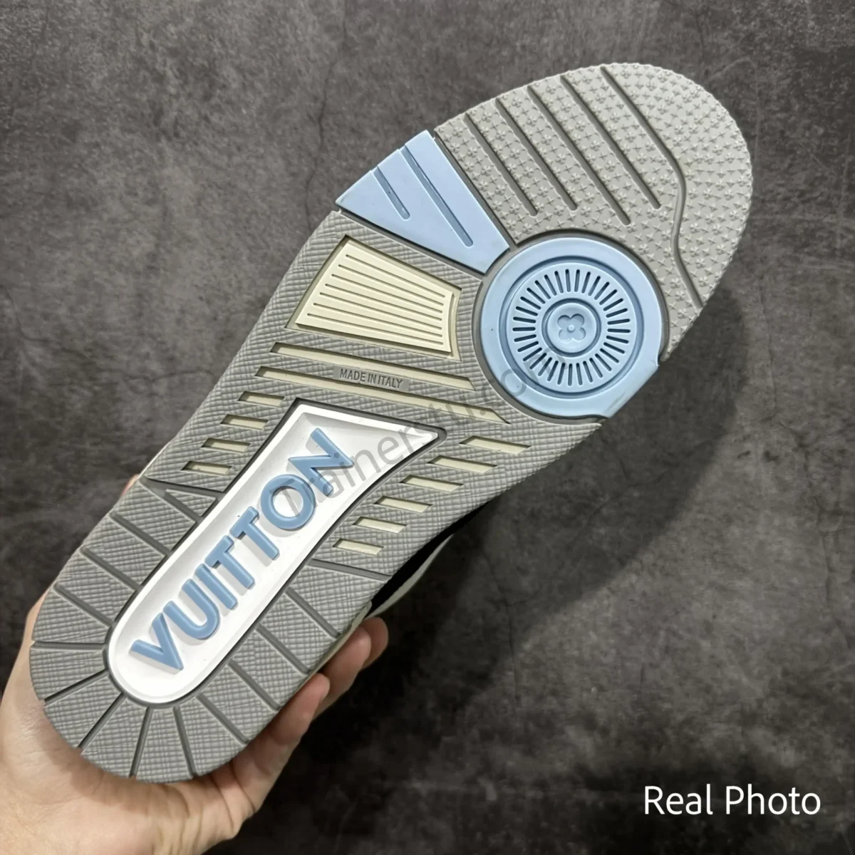 Trainer Velcro Sneaker - Image 9