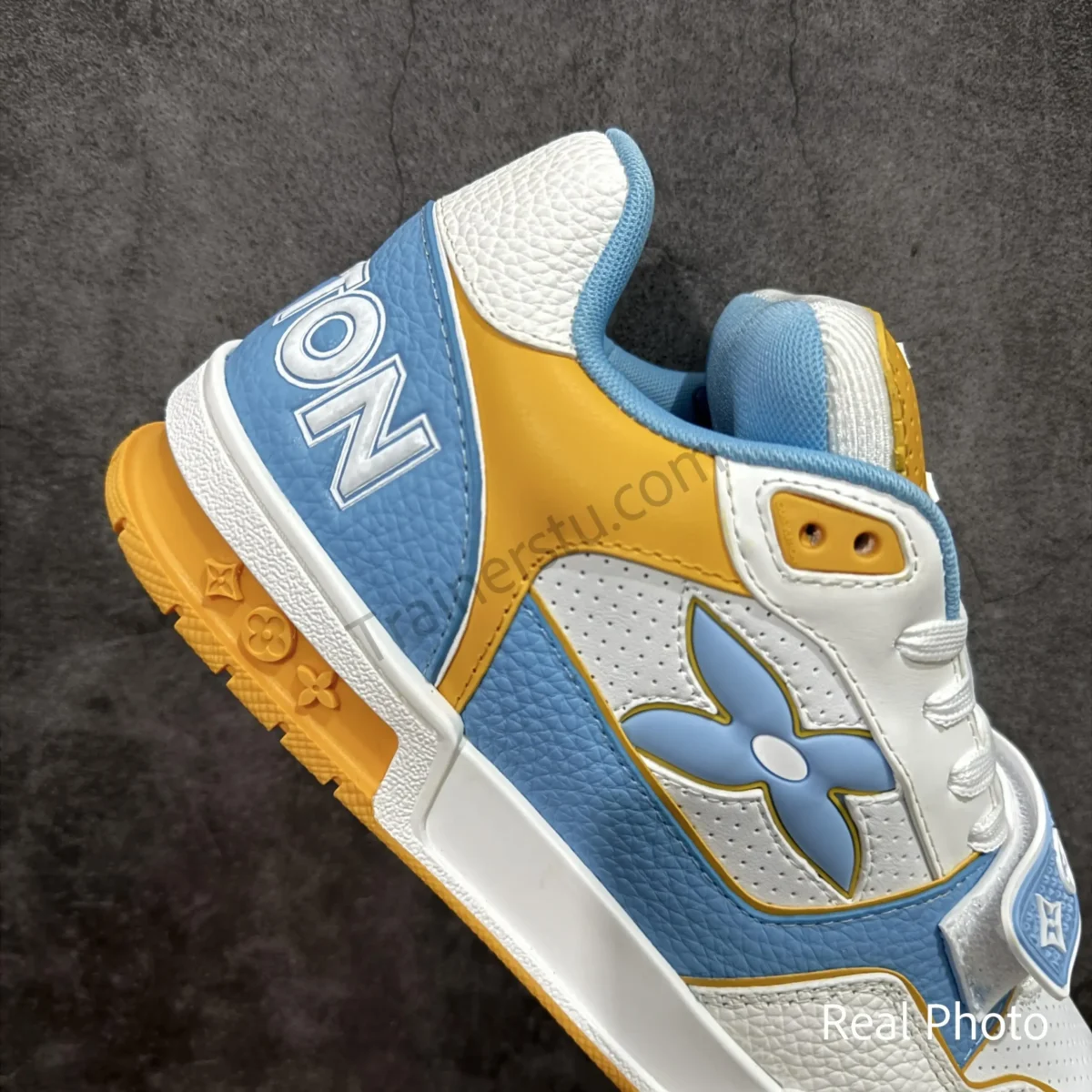 Trainer Velcro Sneaker - Image 5