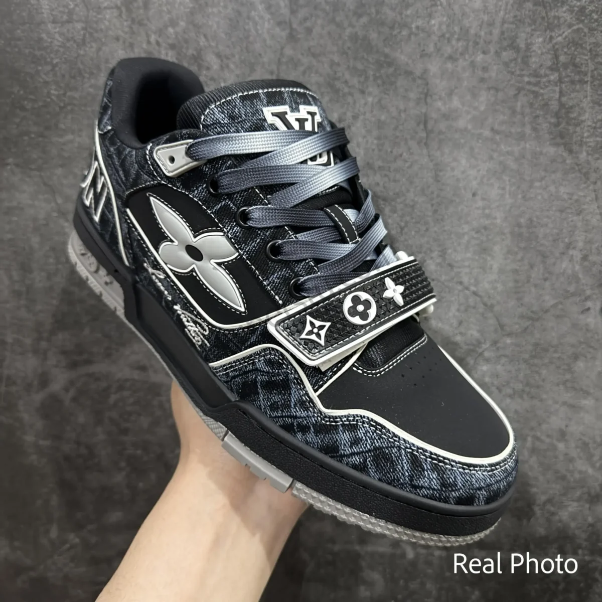 Trainer Velcro Sneaker - Image 3