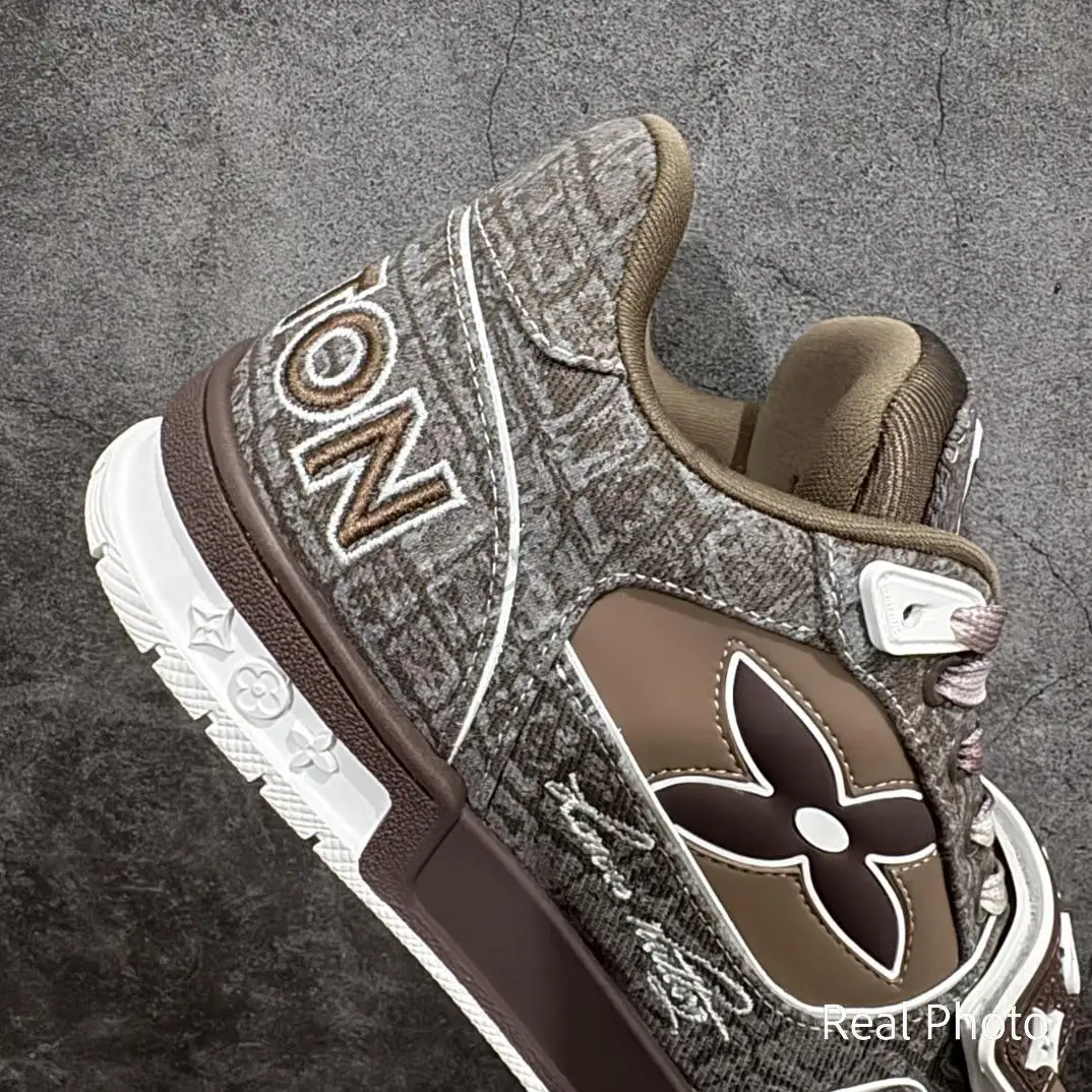 Trainer Velcro Sneaker - Image 8