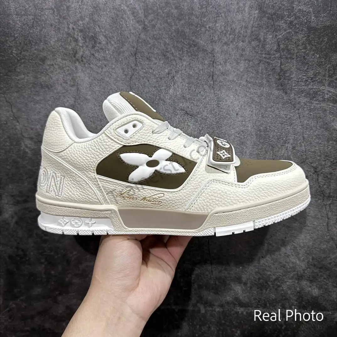Trainer Velcro Sneaker - Image 1