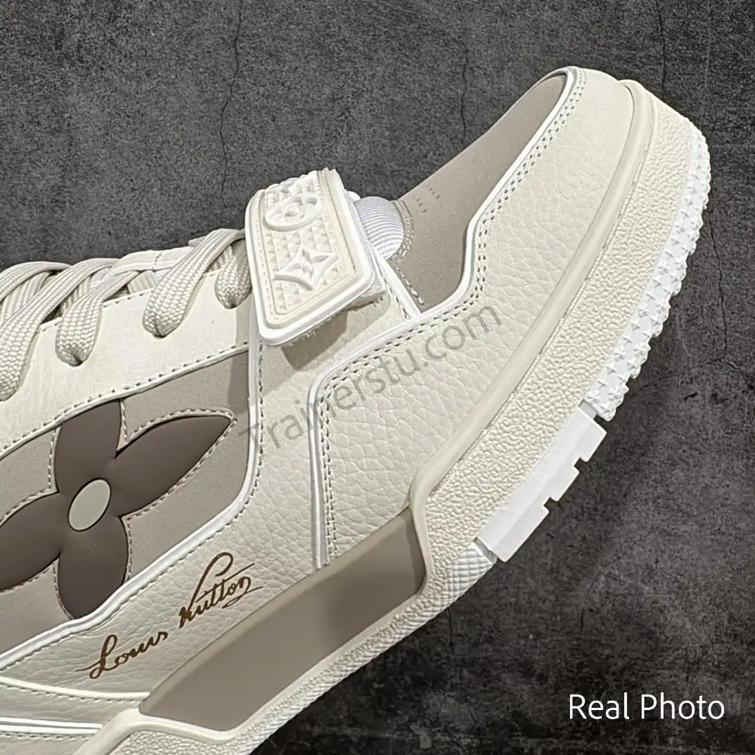 Trainer Velcro Sneaker - Image 4