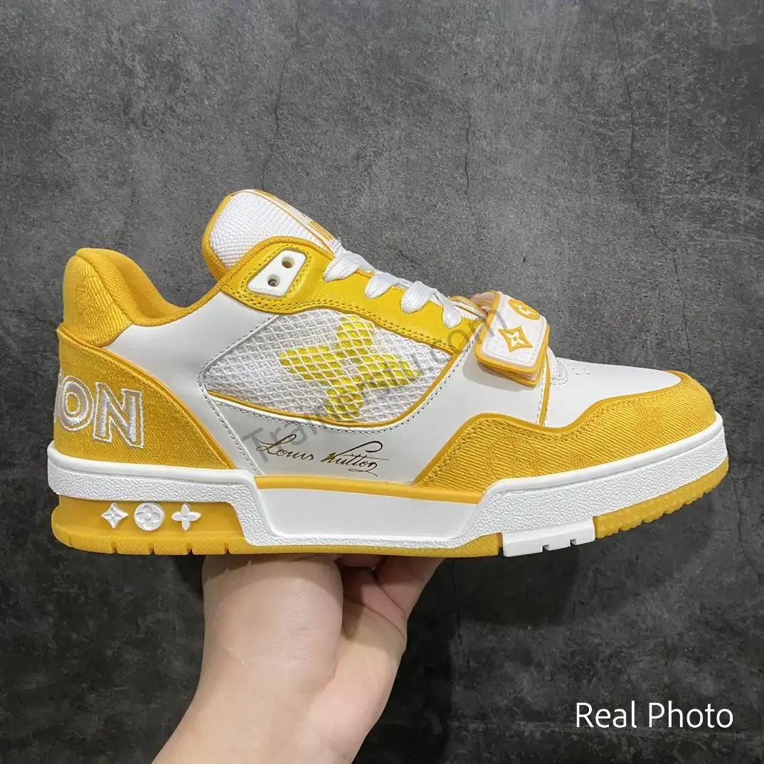 Trainer Velcro Sneaker - Image 1