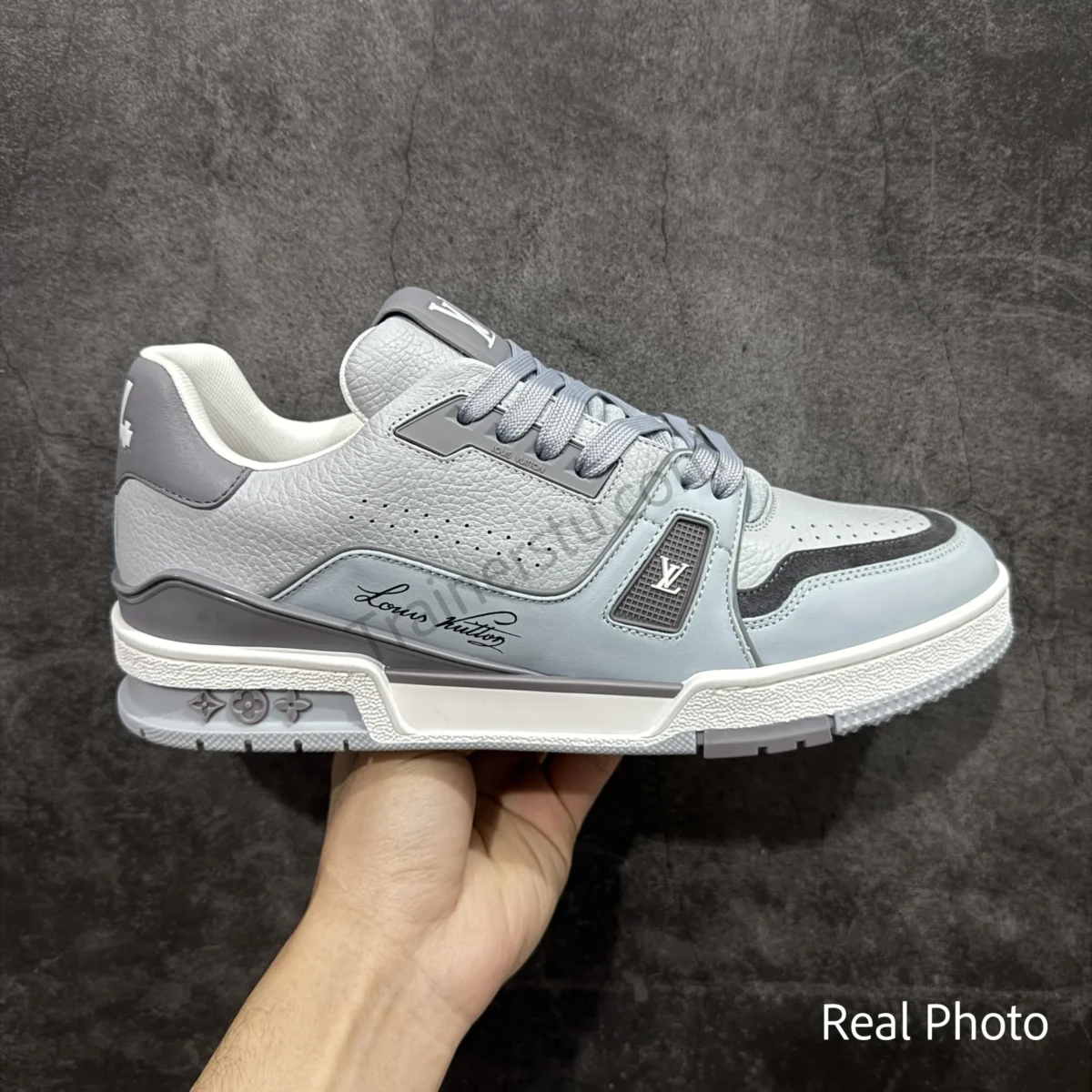 Trainer Sneaker - Image 1