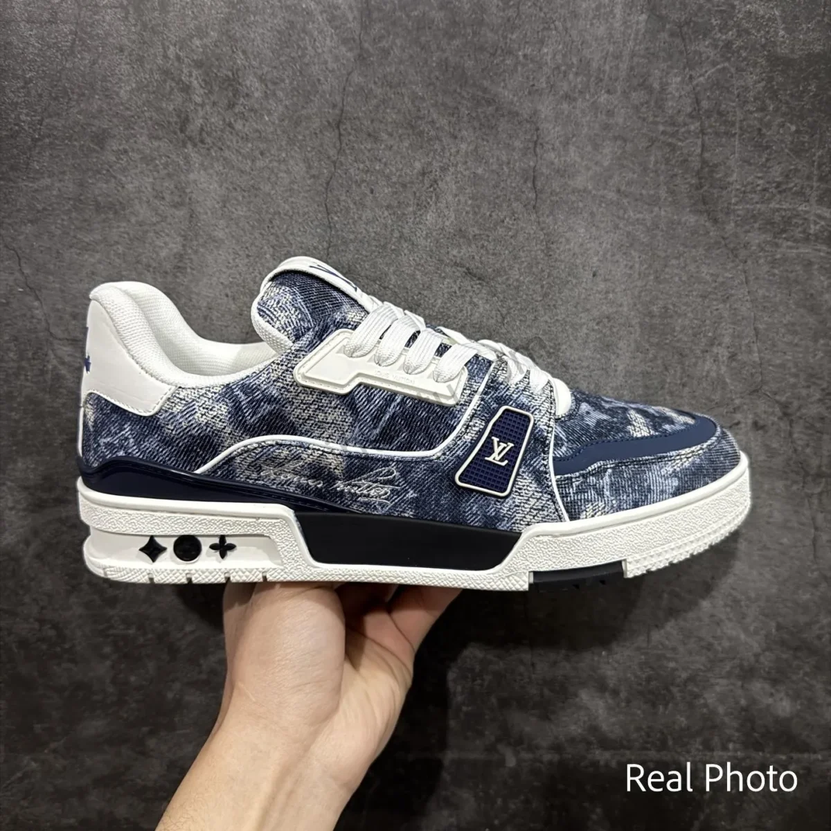 Trainer Sneaker - Image 1