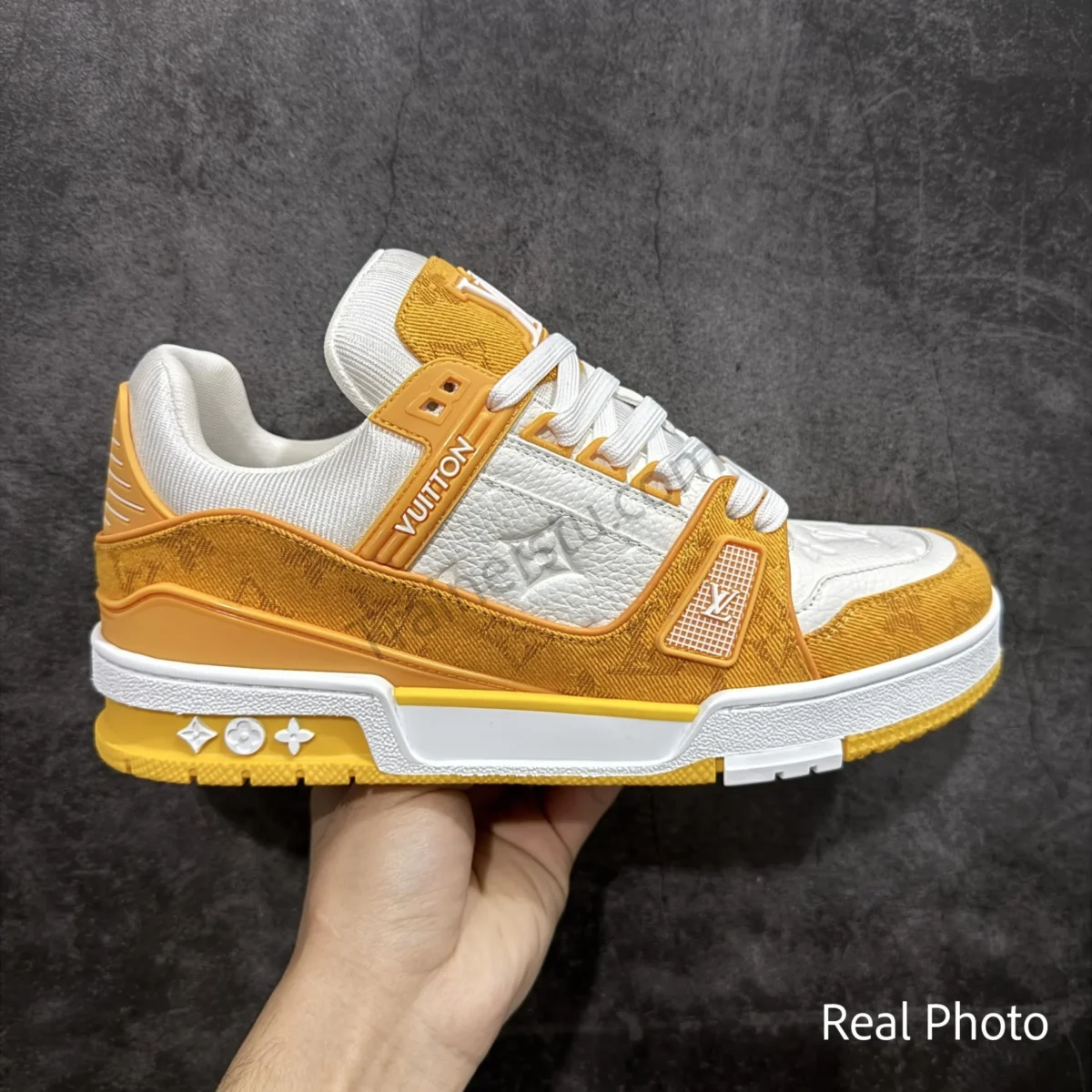 Trainer Sneaker - Image 1