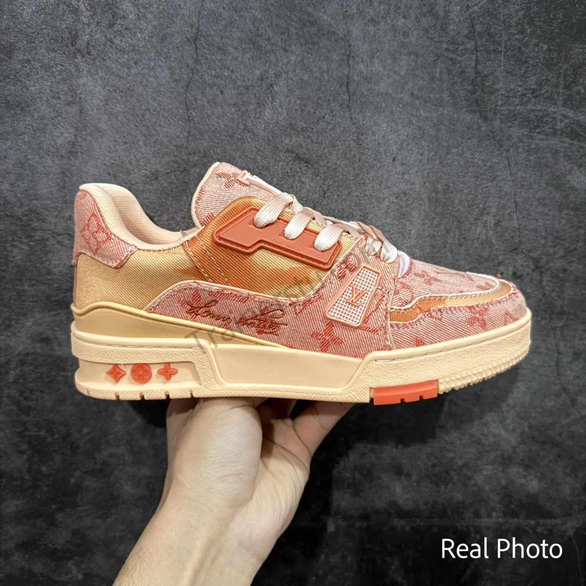Trainer Sneaker - Image 1