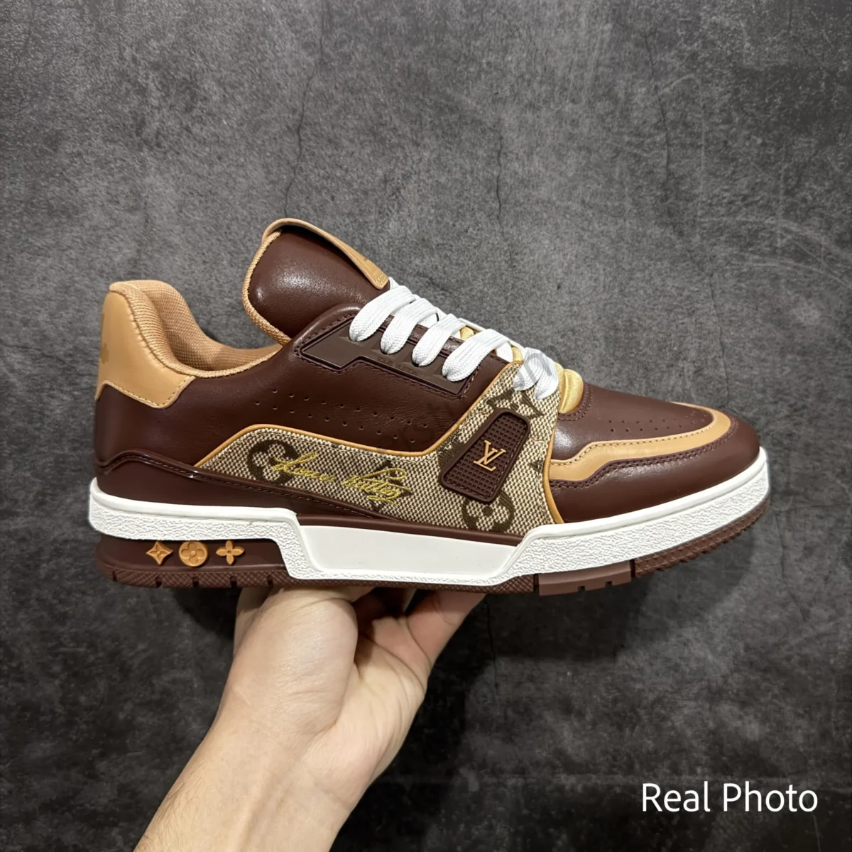 Trainer Sneaker - Image 1