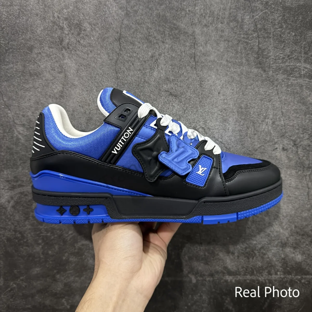 Trainer Sneaker - Image 1