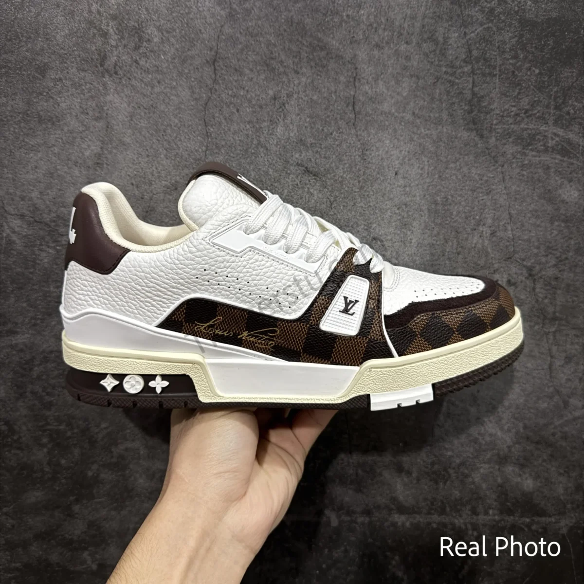 Trainer Sneaker - Image 1