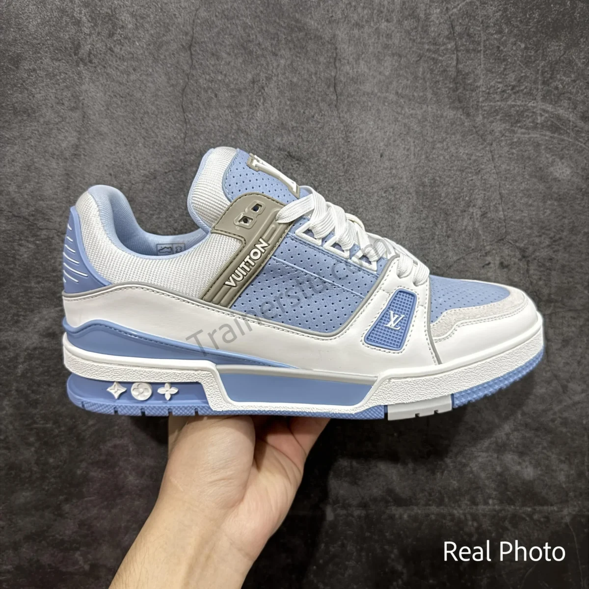 Trainer Sneaker - Image 1