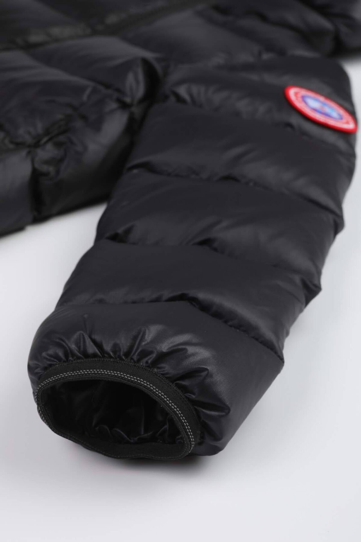 Canada Goose Crofton Kids Down Jacket - Image 9