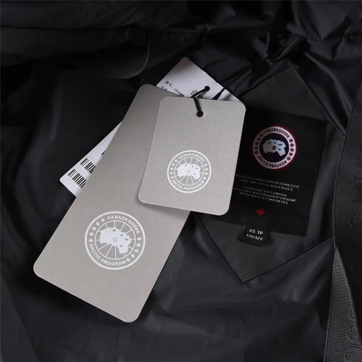 Canada Goose Down Jacket - Image 4
