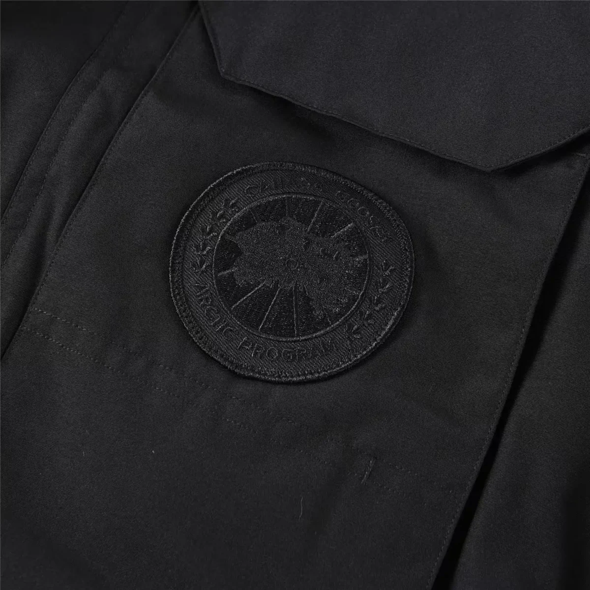 Canada Goose Down Jacket - Image 4