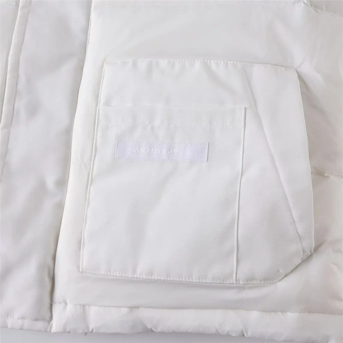 Canada Goose Paradigm Freestyle Vest - Image 6