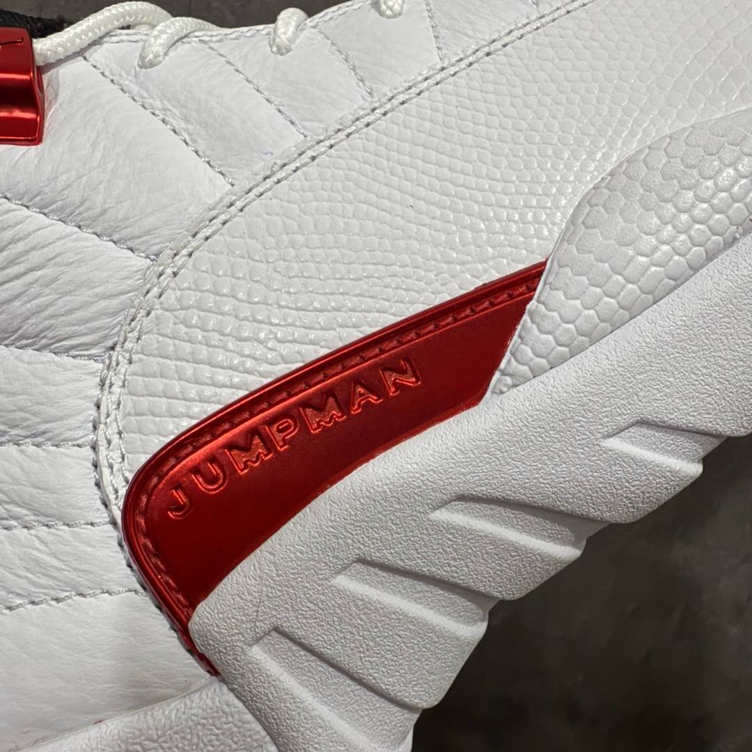 Air Jordan 12 - Image 6