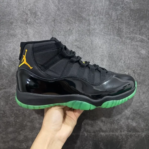 Air Jordan 11