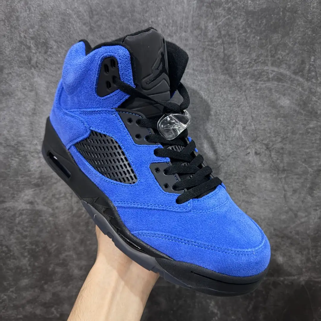 Air Jordan 5 - Image 5