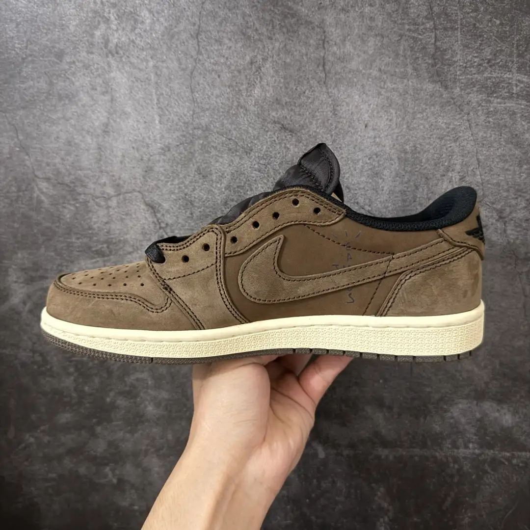 Air Jordan 1 Low - Image 8