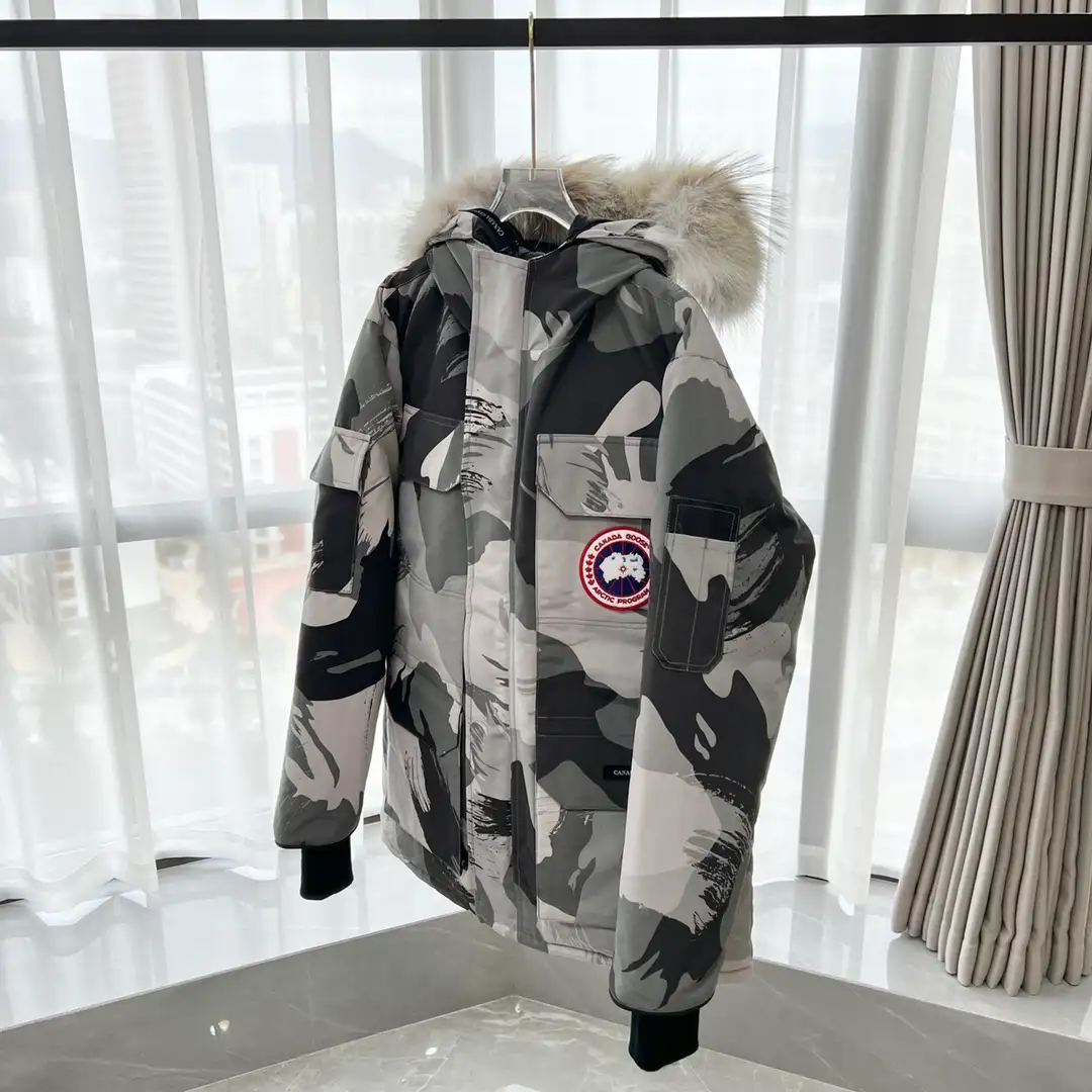 Canada Goose down jacket - Image 4