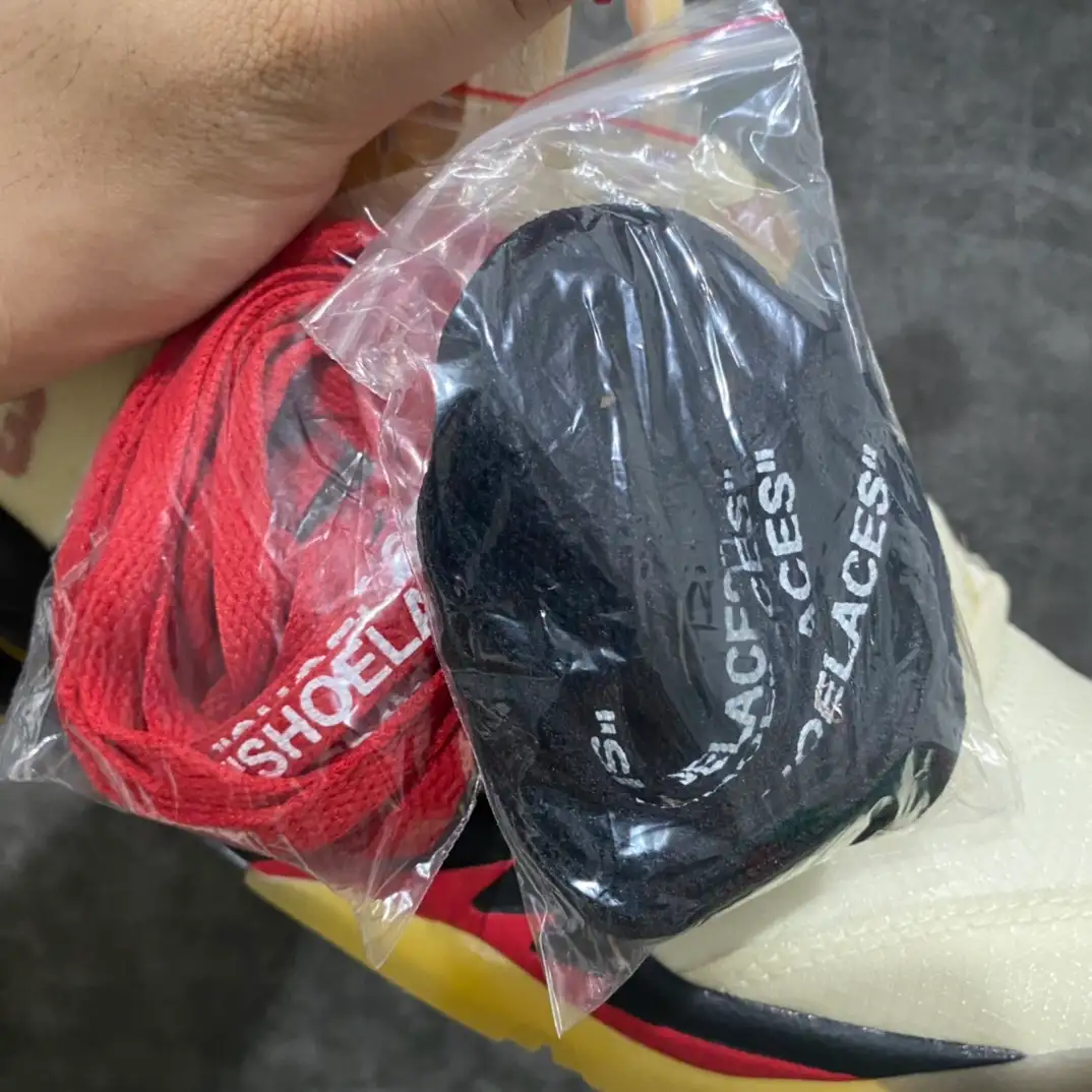 Air Jordan 5 - Image 5
