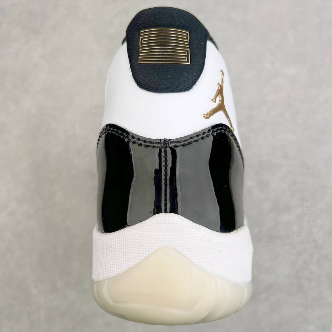 Air Jordan 11 - Image 4