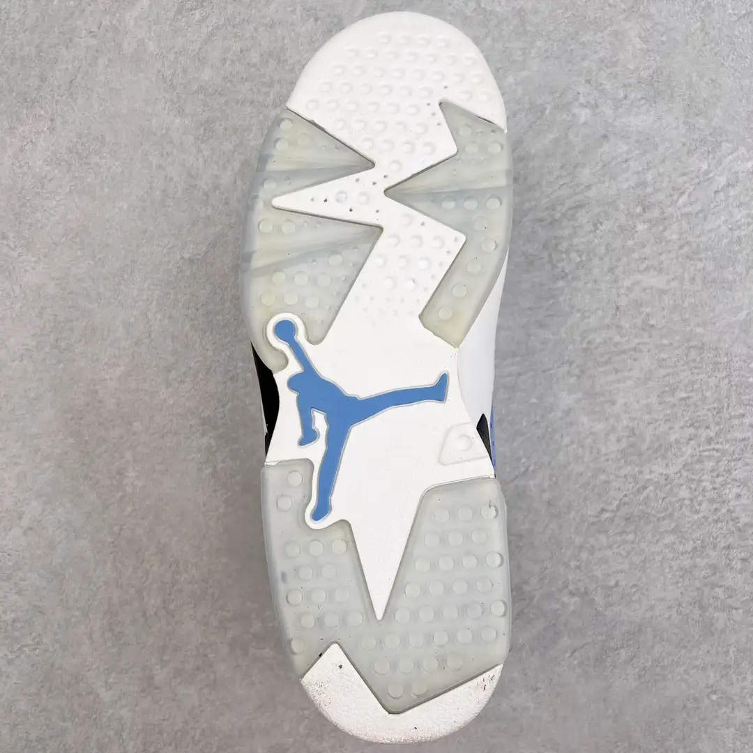 Air Jordan 6 - Image 5